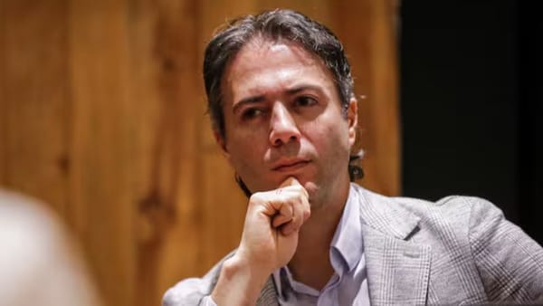 Registraduría inscribió este viernes a Daniel Quintero para la consulta de la izquierda