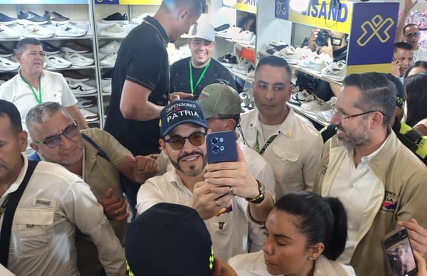 “Le voy a dar al candidato de Petro una paliza épica”: Abelardo de la Espriella desde Bucaramanga