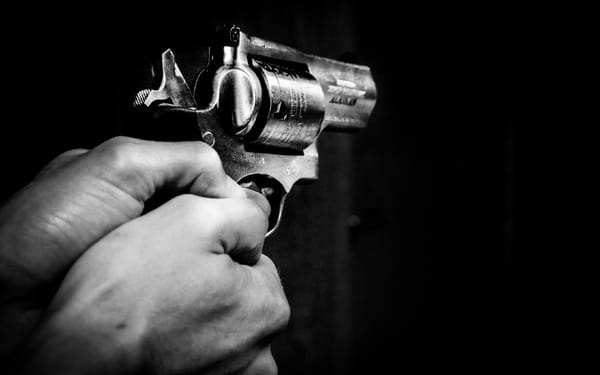 Sicarios motorizados rociaron con balas a alias ‘Cucaracho’