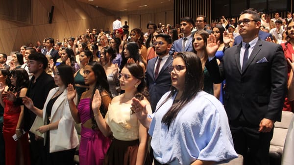 UIS gradúa 833 nuevos profesionales