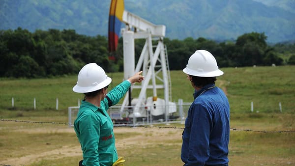 Gobierno asegura que aumentó las reservas probadas de petróleo. ¿Será cierto con tanta estigmatización para el sector?