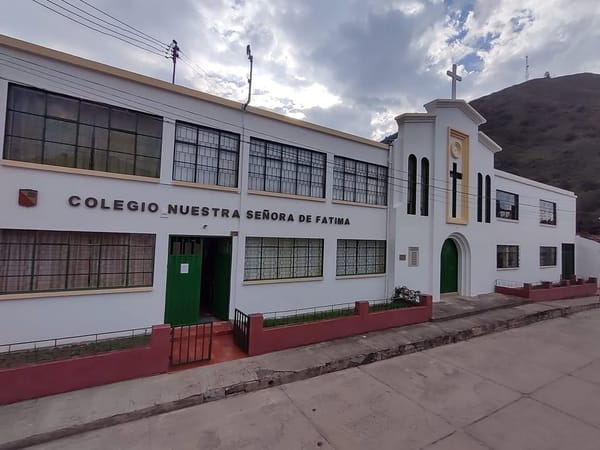 Estudiantes de Onzaga exigen nombramiento de rector