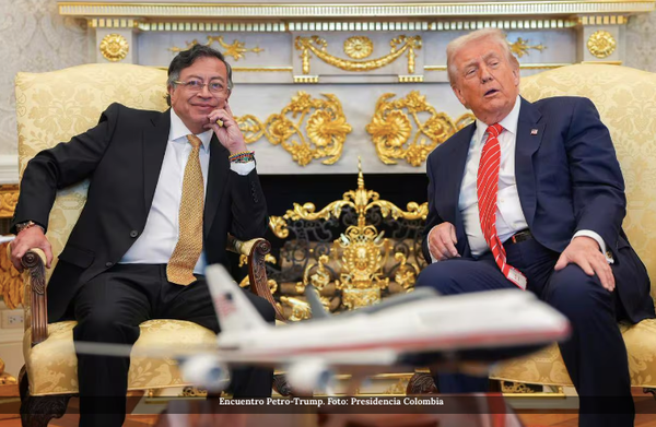 Petro se ufana de la extensión de su visa hasta el final de su mandato