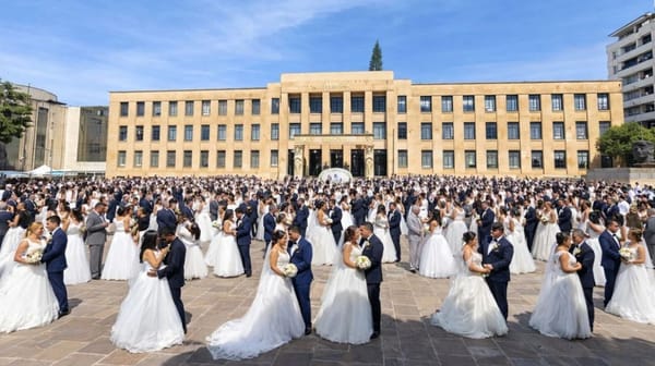 ‘Casorio’ multitudinario para el Día de la Familia