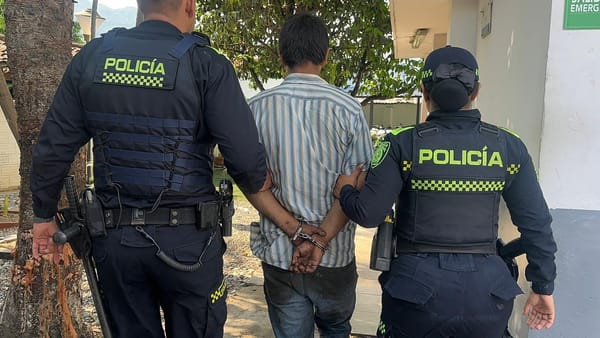 Capturado 'pirómano' que provocó el incendio de un bus en Girón