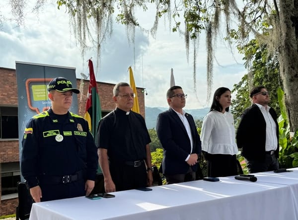 Sede Barbosa celebró 78 años de la UIS