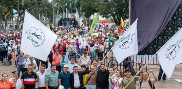 Docentes santandereanos se fueron a protestar ante el Ministerio de Educación en Bogotá