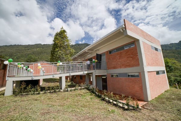 Gobernación fortalece la educación rural en Santander
