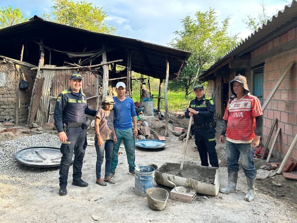 Policía y comunidad construyen esperanza en Cabrera