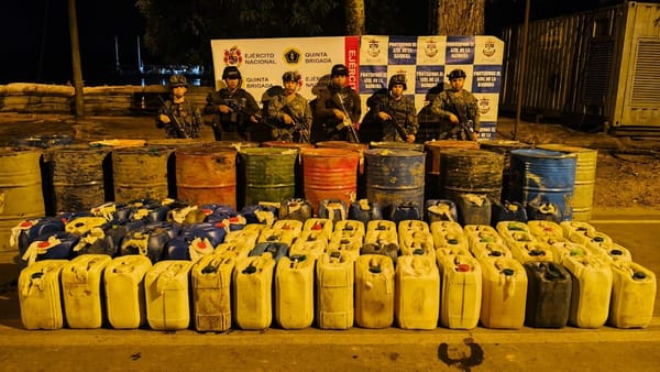 Golpe al ELN en Barrancabermeja: incautan más de 1.200 galones de combustible ilegal