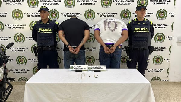 Hurto frustrado en Bucaramanga termina con dos capturas y motocicleta incautada