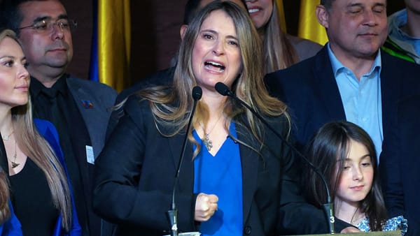 Paloma Valencia recibió un elogio de reconocida militante de la izquierda. ¿Será que indirectamente es un apoyo?