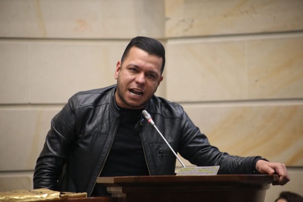 Alianza Verde llegó hoy a su antítesis: JP se va y hace inminente la ruptura de un partido sepultado por la corrupción