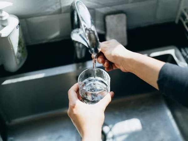 Programa Mínimo Vital es una medida que garantiza agua potable para hogares vulnerables en Barrancabermeja