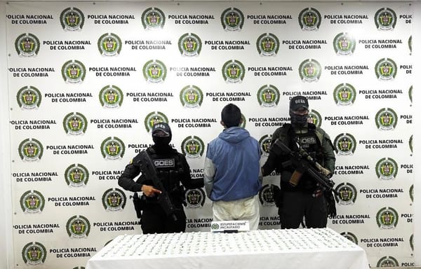 Cae en Floridablanca con 371 dosis de bazuco listas para la venta