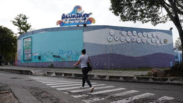 Recuperación del parque El Lago en Floridablanca