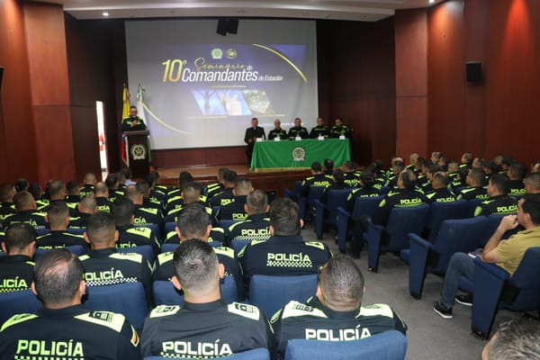 Décimo Seminario de Comandantes de Estación Realiza la Policía en Bucaramanga