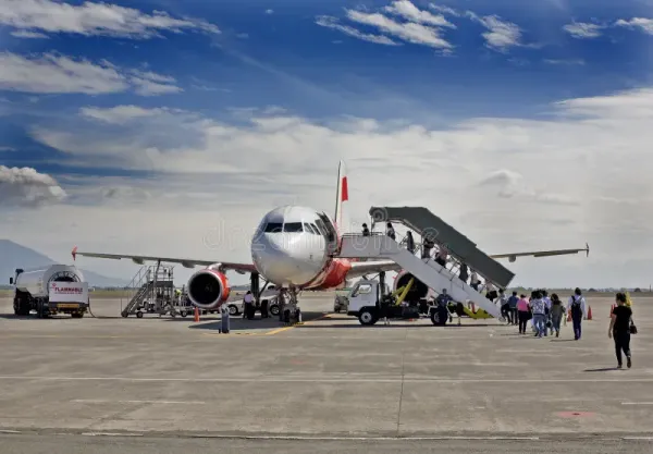 Aumentaron quejas contra empresas aeronáuticas por demoras en el embarque de los pasajeros