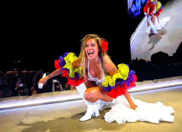 Karol G habla sin filtros sobre infidelidad y aviva rumores de su ruptura con Feid