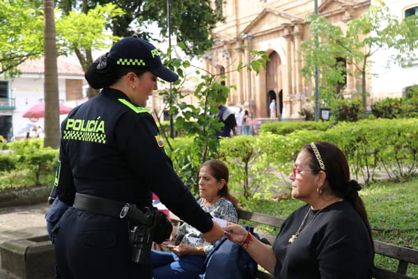 Policía de Santander refuerza seguridad turística durante Semana Santa