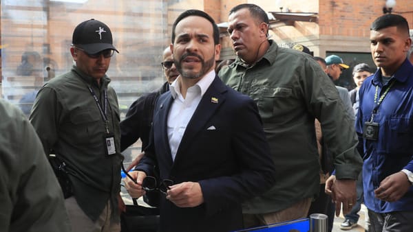 Campaña de Abelardo De La Espriella acude al Consejo de Estado para frenar suspensión de encuestas de Atlas Intel