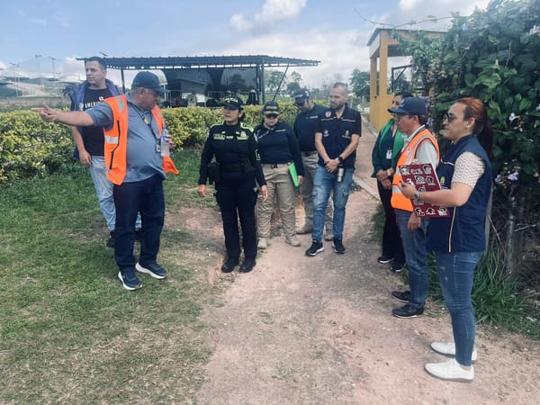 Autoridades intensifican controles a operadores de parapente en Ruitoque