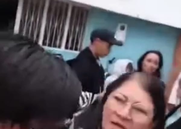 Senadora de las Farc pasó un rato muy amargo en Santander: la echaron de una feria campesina