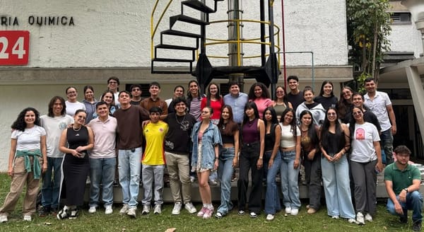 Compromiso, creatividad, innovación y capacidad Escuela Química UIS