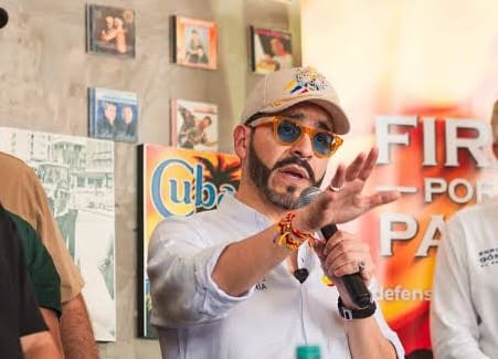Abelardo de la Espriella defiende propuesta de tener como sede alterna de gobierno a Barranquilla. ¿Le suena la idea?