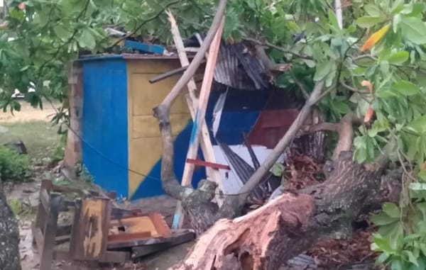 Arrasadas 60 viviendas por vendaval en Barrancabermeja