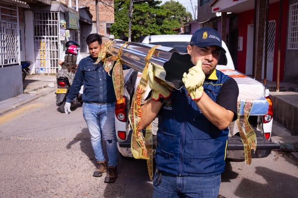 Comunidad afectada por invierno recibe ayudas en Barrancabermeja