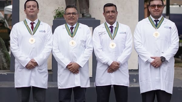 Condecoración Ciudadano Meritorio Gran Cruz