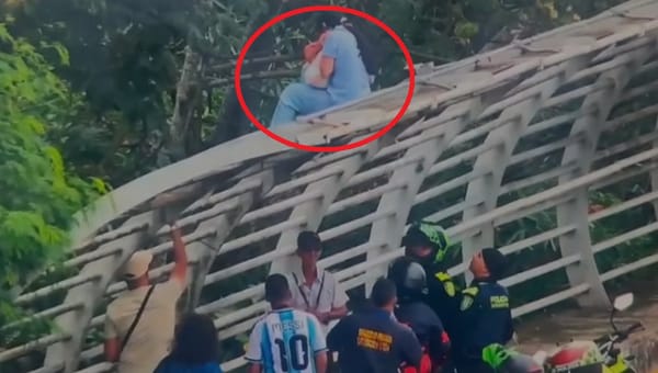 Policía evitó el suicidio de una mujer en Bucaramanga
