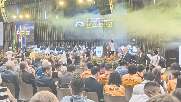 Avanza Olimpiada Mundial de Física en Bucaramanga  Celebran los 50 años de la  Universidad Antonio Nariño