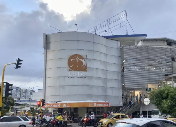 Atentado sicarial desató el pánico en La Isla, Bucaramanga