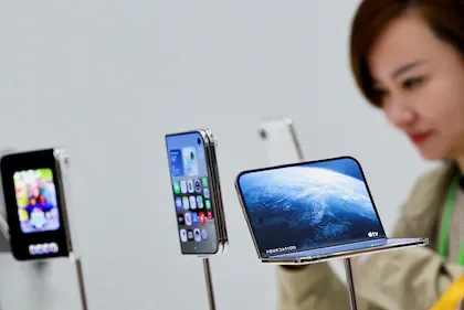 Reparar la pantalla del iPhone plegable puede costar lo de un nuevo celular