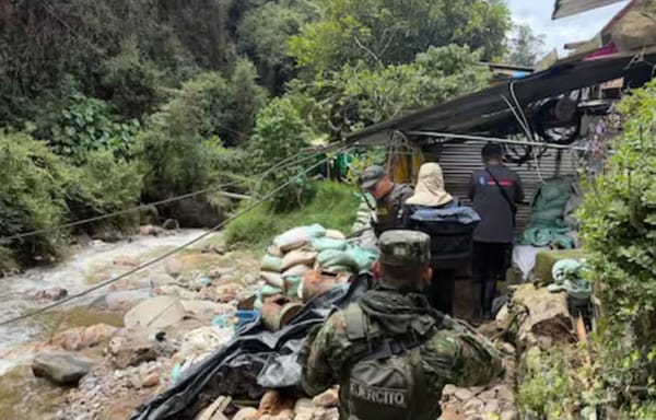 'Raspadores' en minas de oro capturados y decomisada su empresa de trabajo