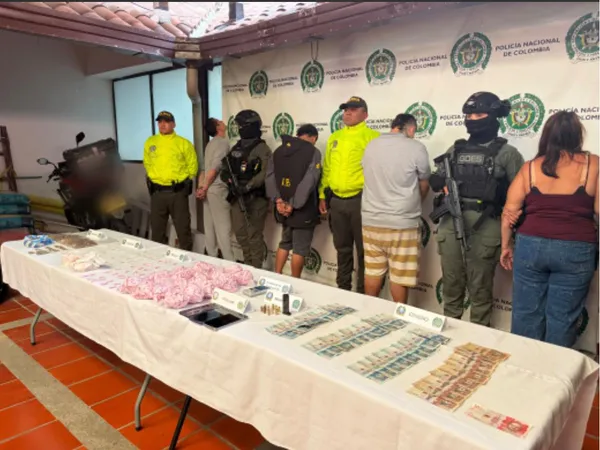 Banda encaletaba armas y drogas en Girón