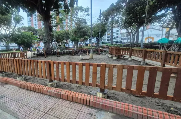 Parque Bolívar con zona exclusiva para las mascotas en Bucaramanga