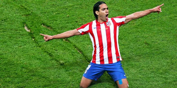 Falcao ya tiene su estrella en el Paseo de Leyendas del Atlético de MadriD