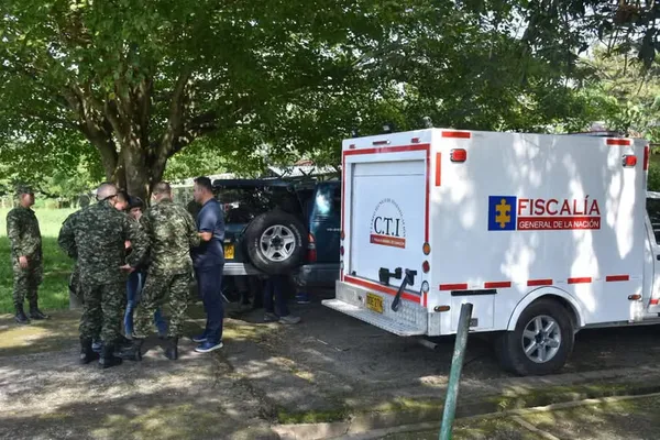 Seis muertos en Suaza: reunión por presuntas extorsiones terminó en una matanza