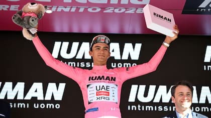 Isaac Del Toro y elhomenaje a su ídolo Nairo Quintana imagen de la publicación