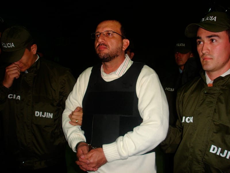 Juzgado de Bucaramanga condenó al exjefe ‘para’ Carlos Mario Jiménez por homicidios y masacres en el sur de Bolívar imagen de la publicación