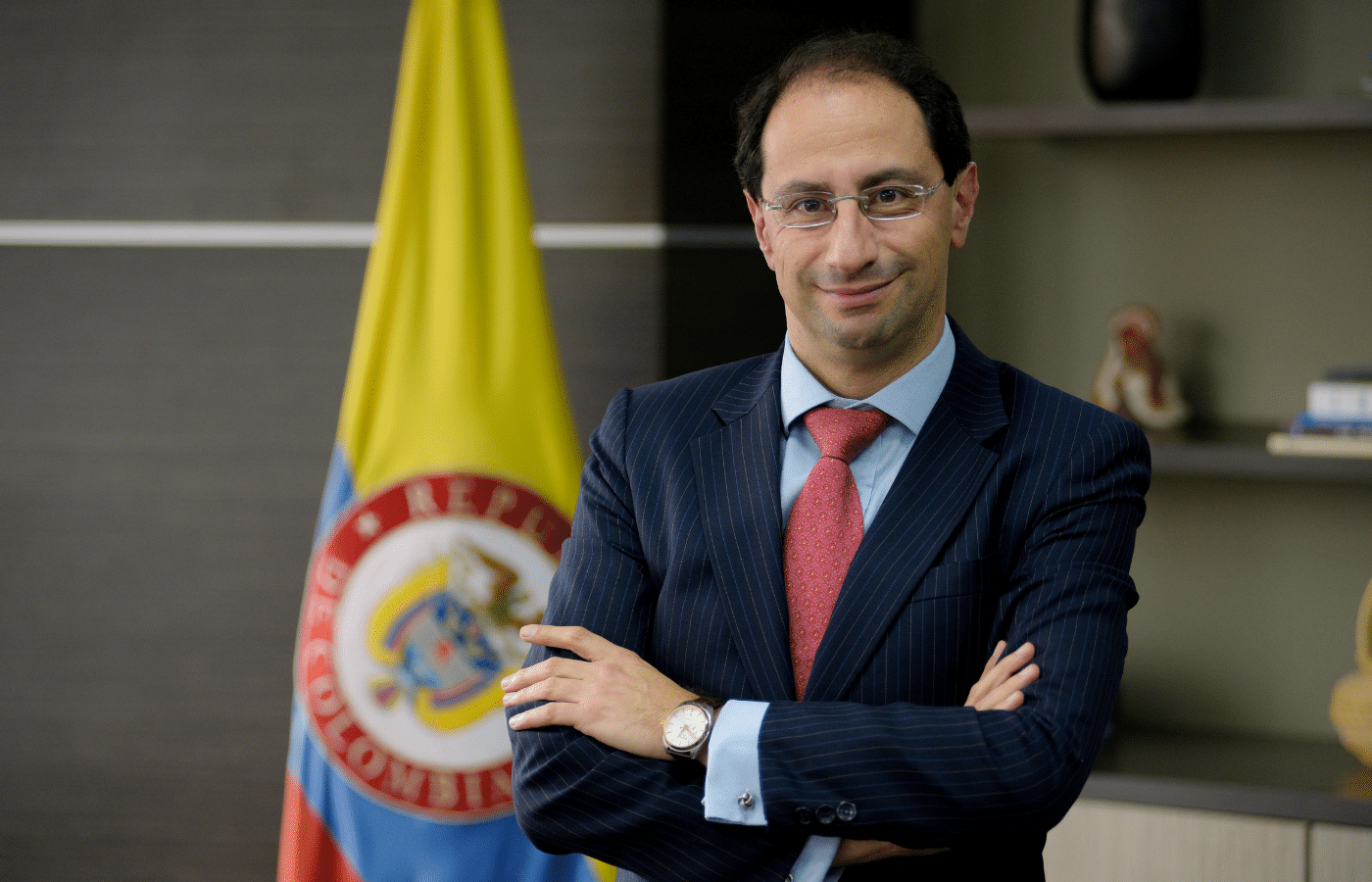 Dice el ex ministro de hacienda  JOSÉ MANUEL RESTREPO imagen de la publicación