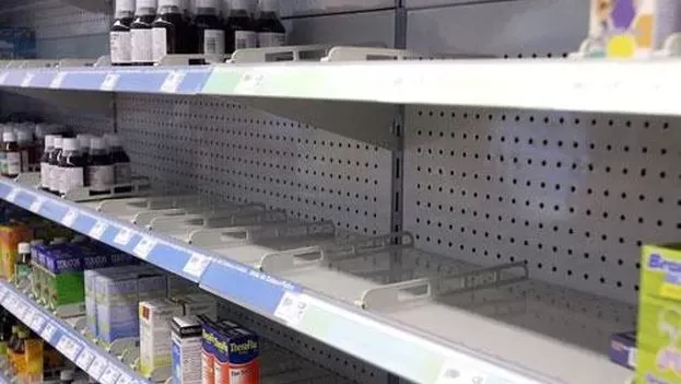 ¡Alerta roja!: Pacientes advierten crisis y caos en entrega de medicamentos por negociación fallida del Gobierno imagen de la publicación