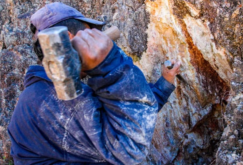 Mineros santandereanos exigen entrega de títulos y agilidad en formalización imagen de la publicación