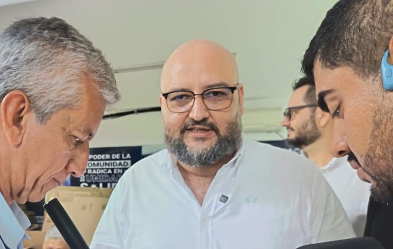 Humberto Salazar: el candidato que propone gobernar Bucaramanga con inteligencia, orden y creatividad imagen de la publicación