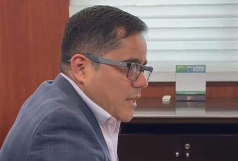 "Me voy con el corazón lleno de gratitud... " Eduard Jesús Sánchez Ariza al despedirse como Alcalde encargado de  Bucaramanga imagen de la publicación