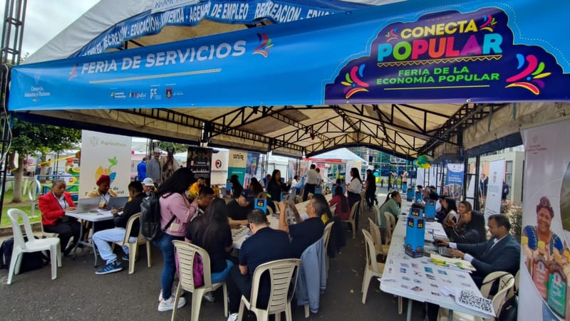 Emprendimientos van de Feria en el ‘Parque de las Cigarras’ imagen de la publicación