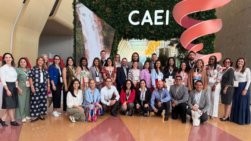 UDES fortalece su liderazgo internacional en el Congreso de las Américas imagen de la publicación